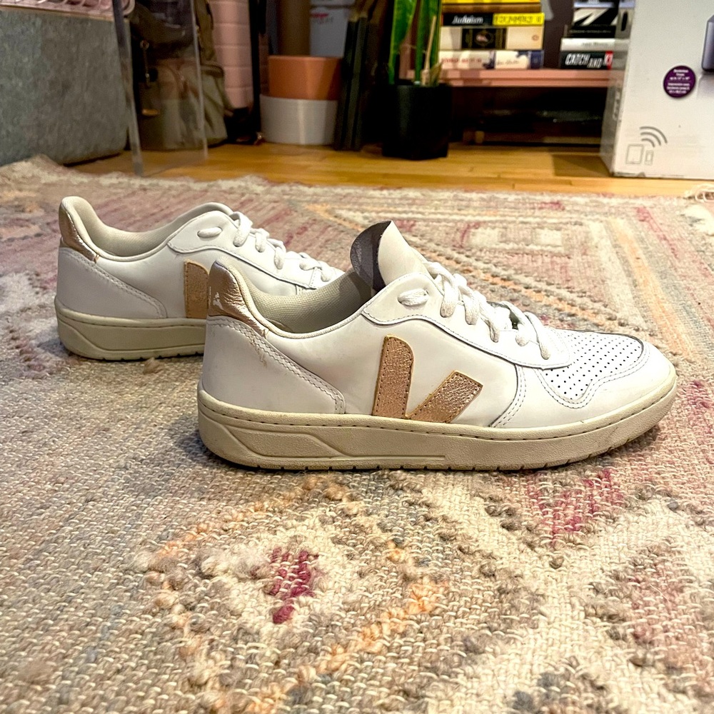 Veja V-10 Metallic